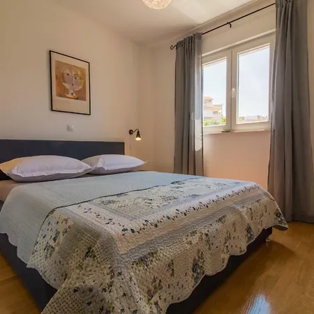 Apartmán Apartman S Bazenom U Centru *
