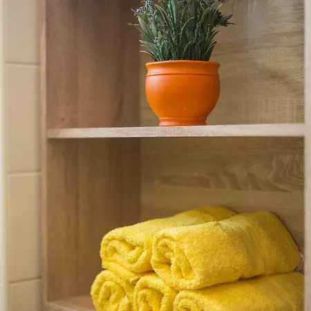Apartman S Bazenom U Centru Apartmán *