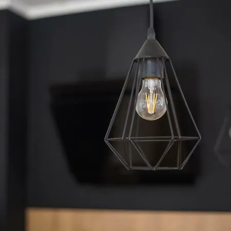 Apartman S Bazenom U Centru Makarská